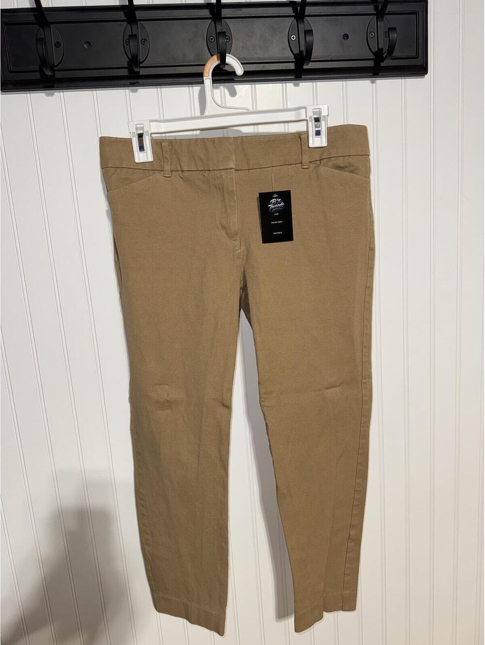 New York & Company Stretch Khaki Capri Pants Size 10
